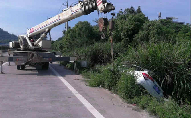 邹城重载吊车救援 邹城重载吊车救援